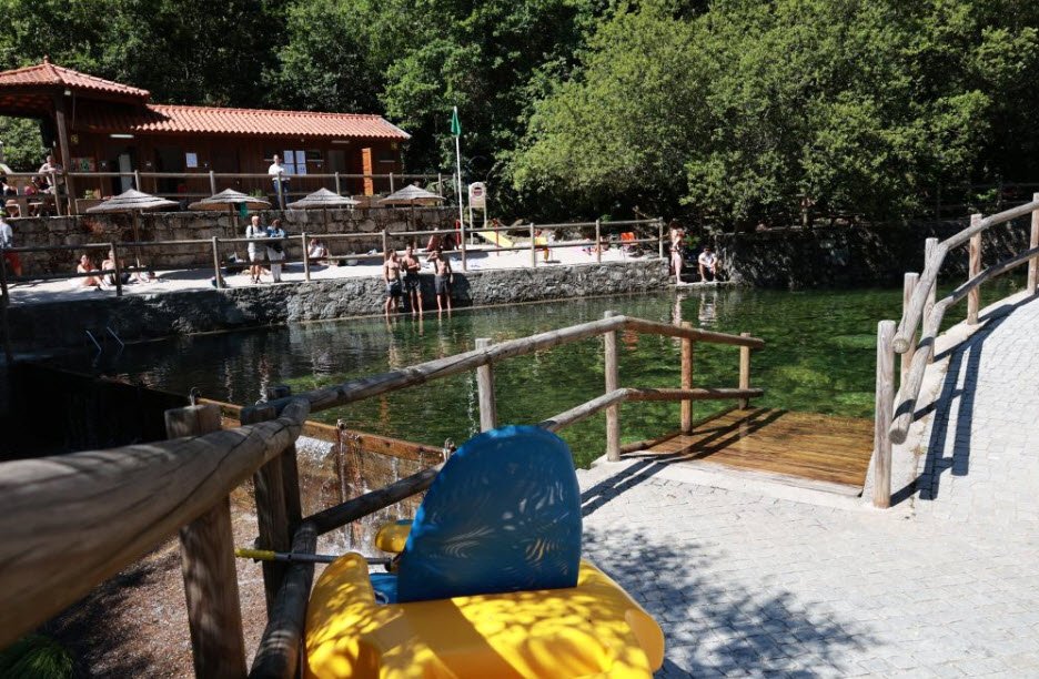 Praia Fluvial da Lapa dos Dinheiros, Portugal